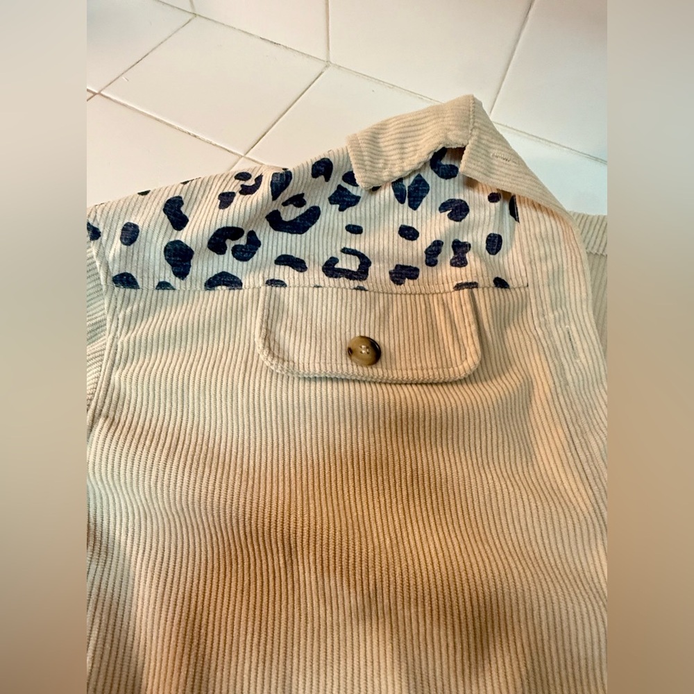 NWOT ✨ Oversized Leopard Print Corduroy Shacket - Size L ✨